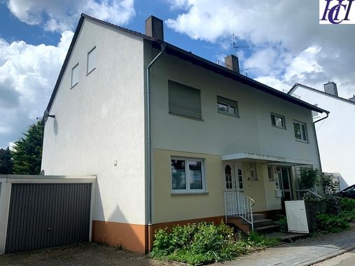 Jetzt neu: Haus zum Kauf in Kelkheim